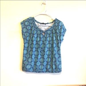 ❤️ 3/$15 Jones New York Top